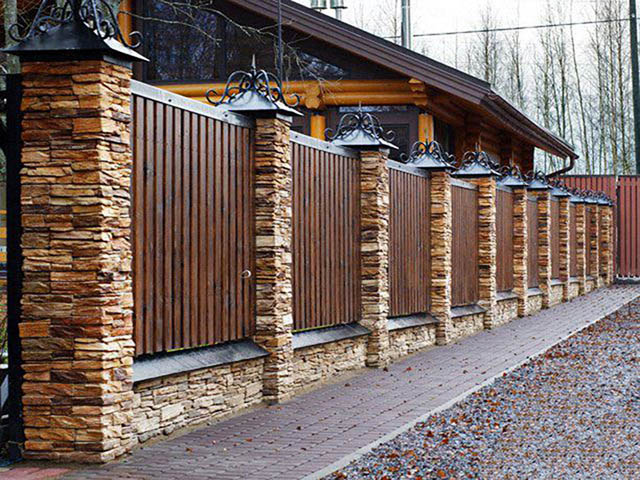 Заборы: выбор надежного и красивого ограждения