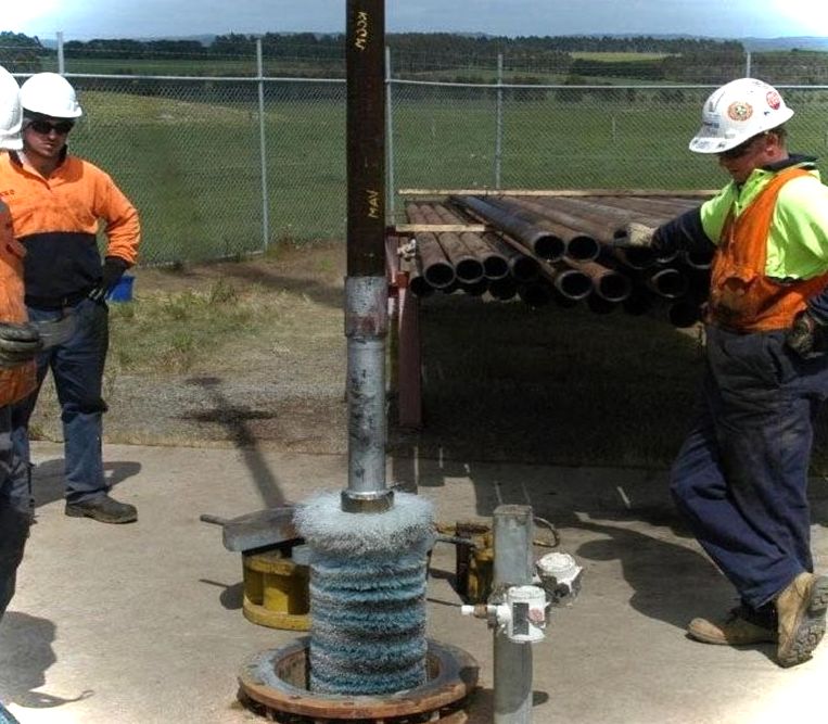 Как проводится ремонт и очистка скважин?