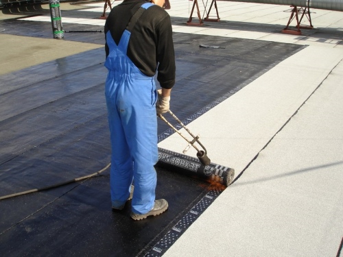 Как сделать качественный ремонт кровли своими руками